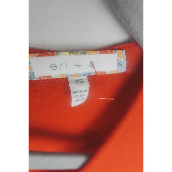 Eri‎ + Ali Anthropologie Red Button Back Blouse XS Boho Swingy Tunic Top - Picture 8 of 8